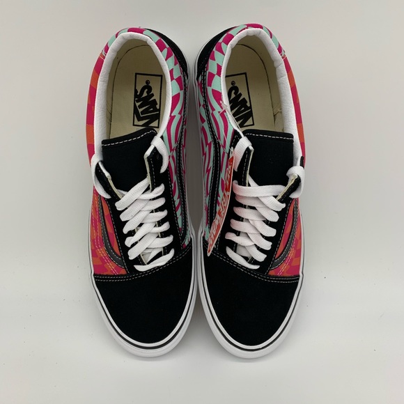 Old SKOOL Twist - Picture 2 of 10